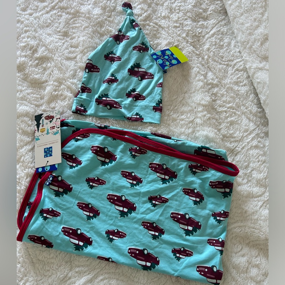 Iceberg trucks Kickee pants blanket and hat